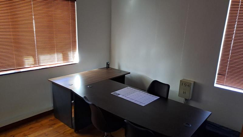 To Let commercial Property for Rent in Newton Park Eastern Cape